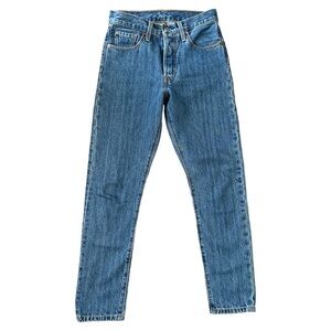 Womens Levis 501 Jeans. Waist 25” Inseam 28”